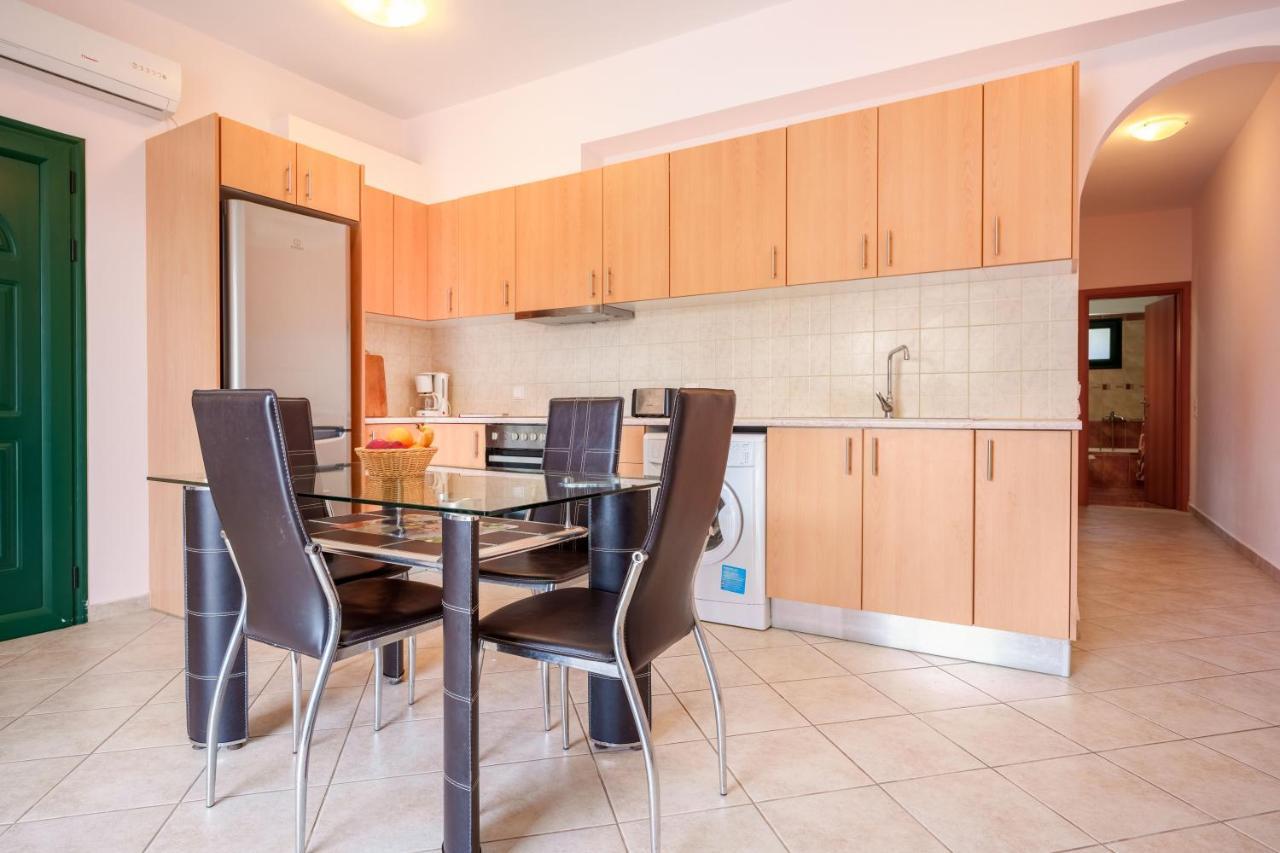 Niko'S Central Skala Apartments Dış mekan fotoğraf